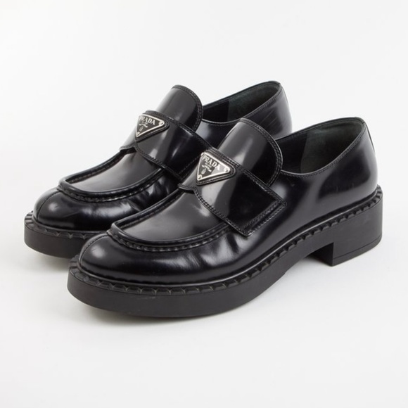 Prada Loafer - Picture 6 of 11